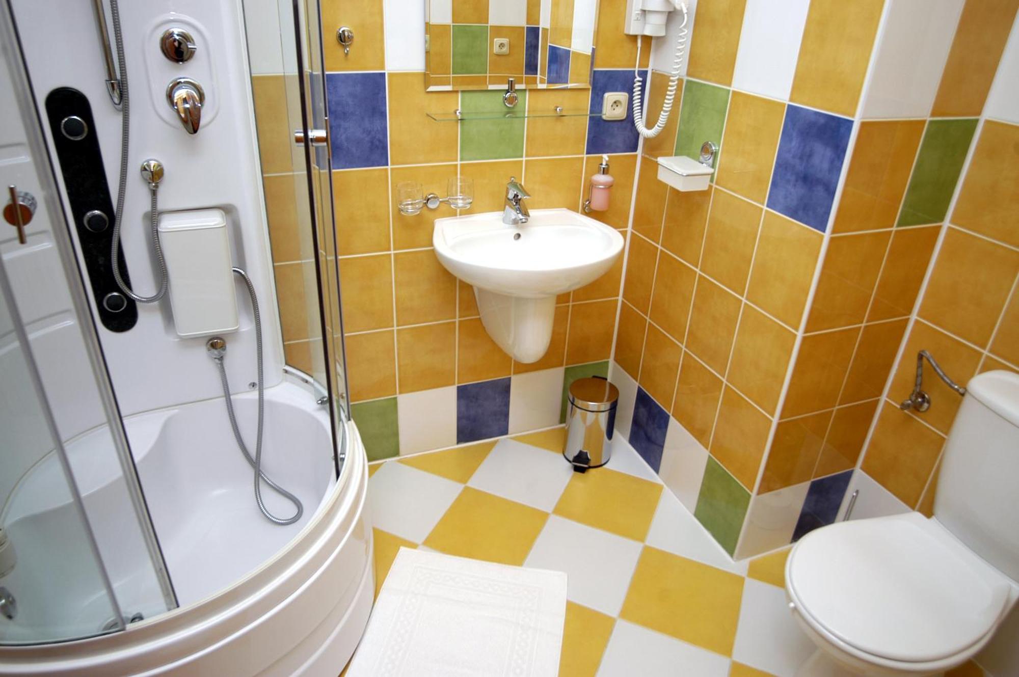 Hotel Loucky Litvínov エクステリア 写真